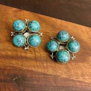 Vintage 1970s Simulated Turquoise In Pewter Clip on Earrings
